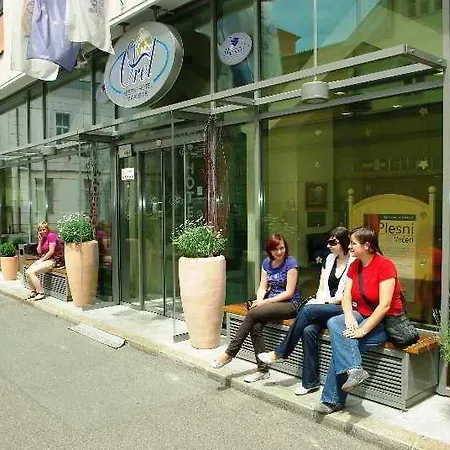 Hostel Uni Maribor