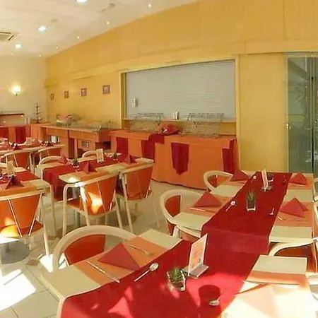 Uni * Maribor